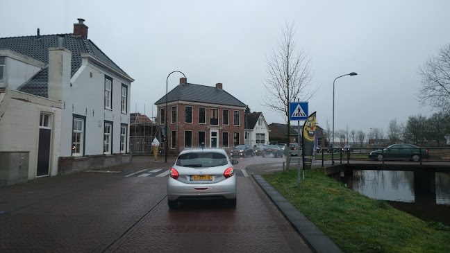 Opinii despre Café-Bar "The Corner" în Winsum - Horeca