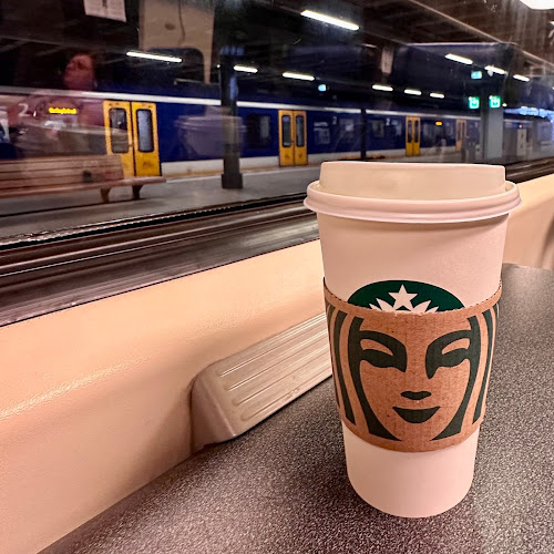 Starbucks Den Haag Centraal - Horeca