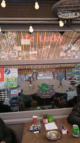 Café Lucky Open Times