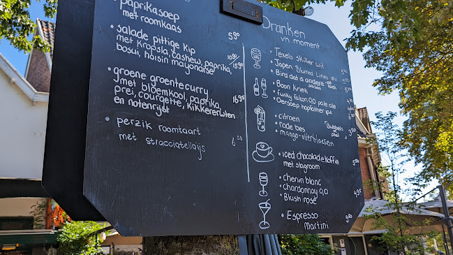 Comments and reviews of Cafe Eten En Drinken Nijmegen Oost