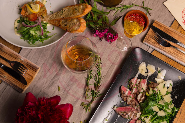 Manzo's Bar Bistro - Zaandam