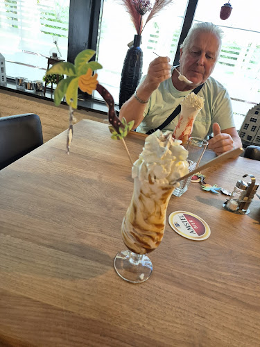 Comments and reviews of Eetcafé De Buufie