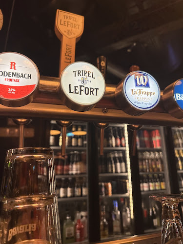 Comentarii opinii despre Stage Music Cafe