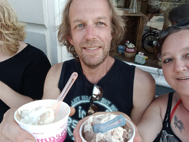 IJssalon De IJscolademan - Kaatsheuvel