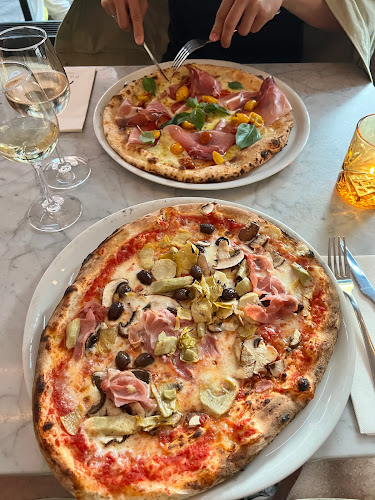 Opinii despre Pazzi De Clercqstraat în Amsterdam - Horeca