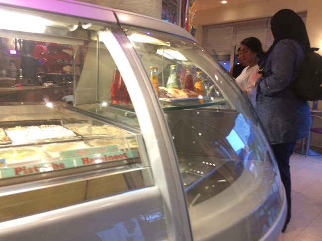 IJssalon Friûl Phone number