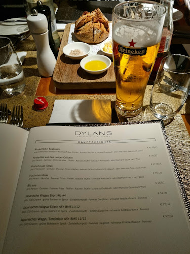 DYLANS | restaurant • bar • lounge