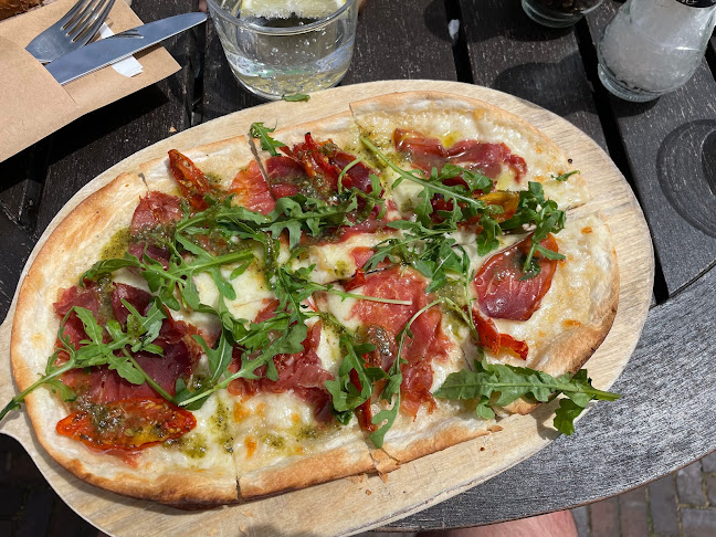 Comments and reviews of Blend Coffee & Wine