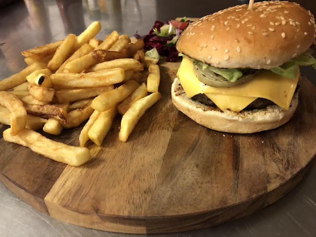 Opinii despre Salt & Pepper BBQ & Grill Restaurant în Eindhoven - Horeca