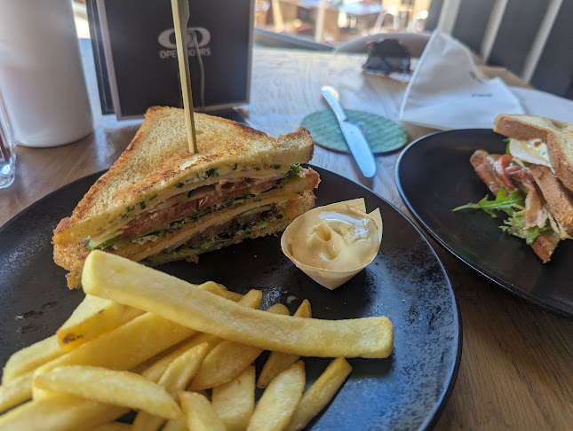 Open-Doors Phone number