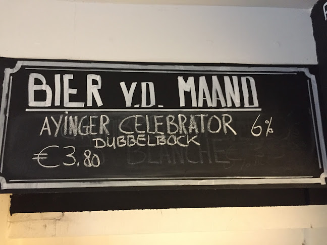 Comments and reviews of Brasserie 't Stationskoffiehuis