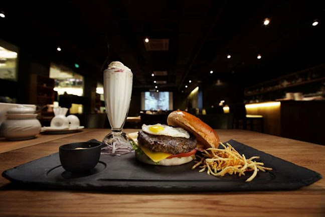 Familierestaurant Cafetaria De 4 Linden