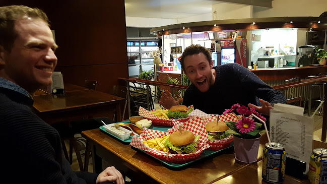 Het Snackhuisje C.O.L horeca VOF - Horeca