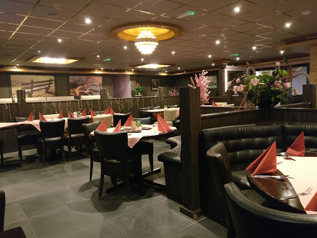 Comentarii opinii despre Lent Plaza