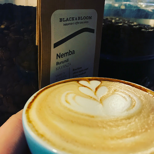 Opinii despre Black & Bloom în Groningen - Horeca