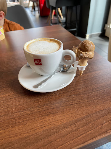 IJssalon La Dolce Borger