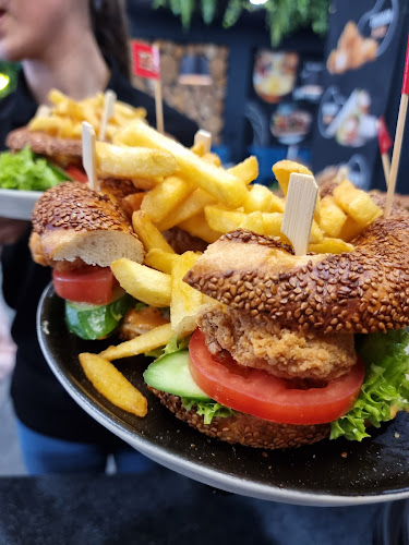 Simit and Cheese - Rotterdam