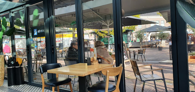 City Hotel de Jonge Phone number