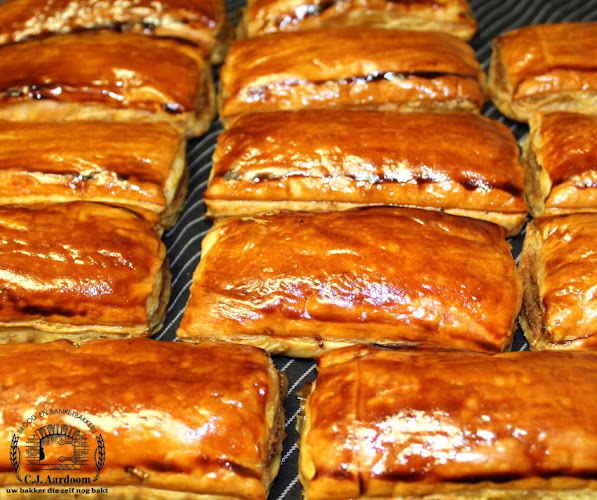 Comentarii opinii despre Aardoom Brood-en Banketbakkerij C J