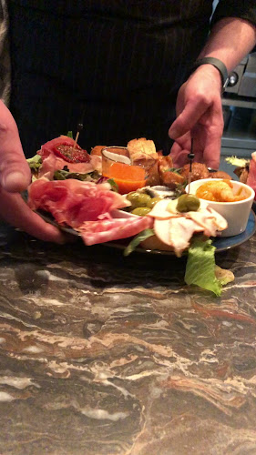 Opinii despre Geronimo Fine Food & Wine în Eindhoven - Horeca