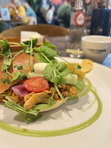 Brownies & downieS Emmen - Emmen