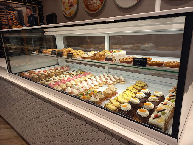 Bakkerij Goemans (Europaplein) Open Times