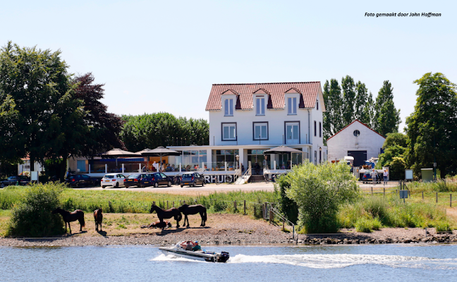 Het Veerhuis Oeffelt - Horeca