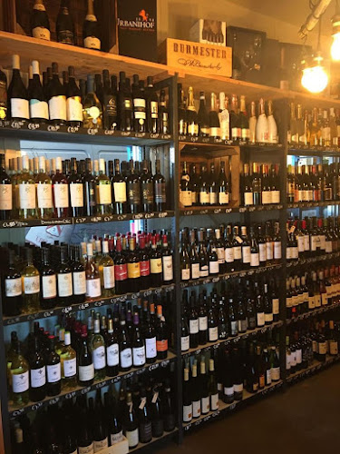 Opinii despre Meens Dranken Puth în Puth - Horeca