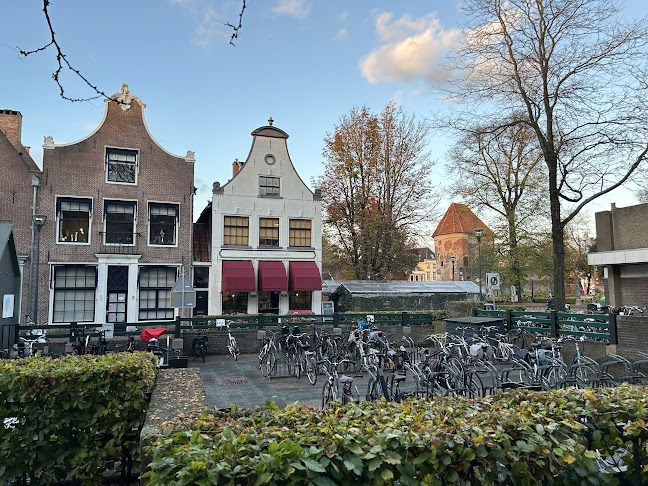 Comments and reviews of De Gillende Keukenmeiden