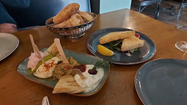 Comentarii opinii despre Rhodos Grieks Specialiteiten Restaurant