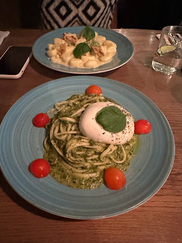 Comments and reviews of BURRATA