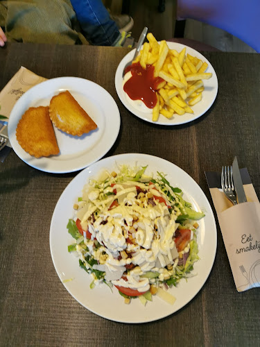 Opinii despre Family Cafetaria Katwijk aan Zee în Katwijk aan Zee - Horeca