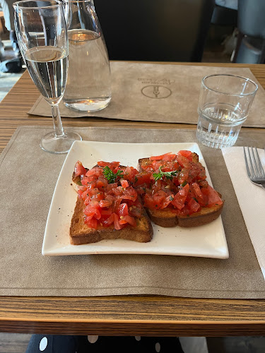 Opinii despre Cafe Piazza în Amsterdam - Horeca