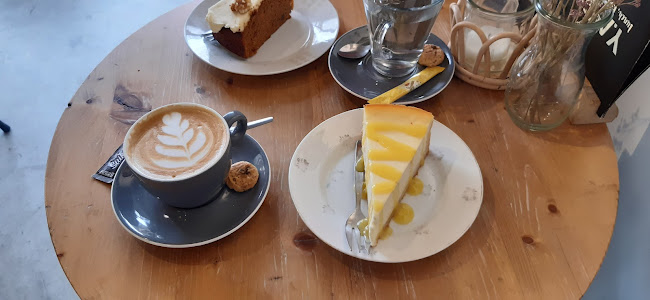 Comentarii opinii despre Y.A.M's Koffie & Lunch