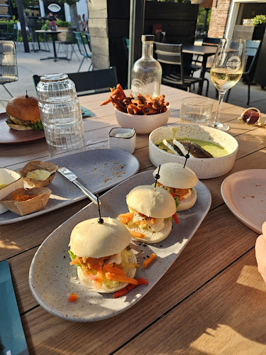 Restaurant Dengh Utrecht Phone number