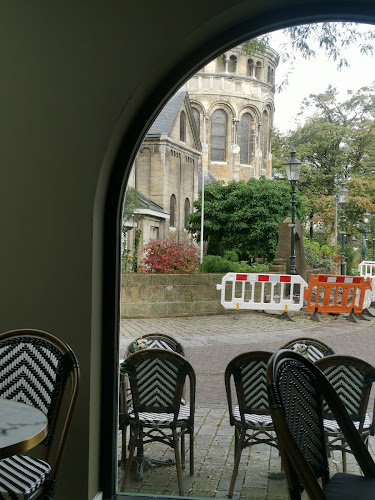 Brasserie Église - Horeca