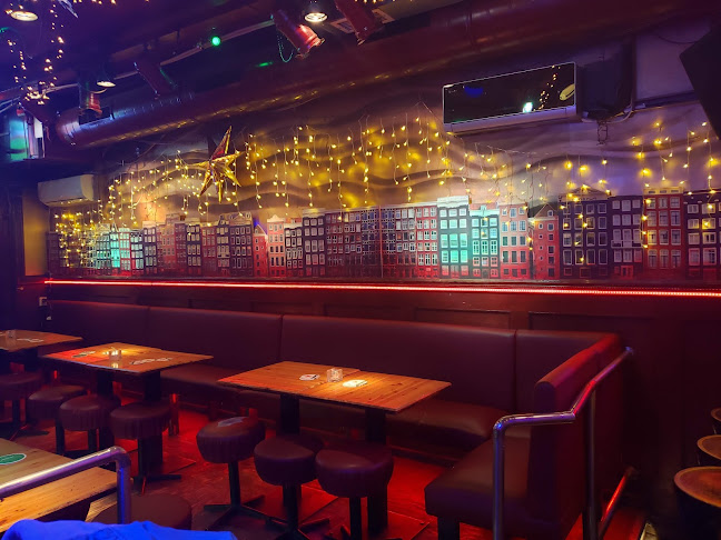 Big Shots Bar Amsterdam - Amsterdam
