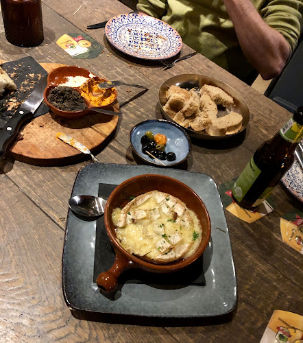 Eethuis Tante Toer Open Times