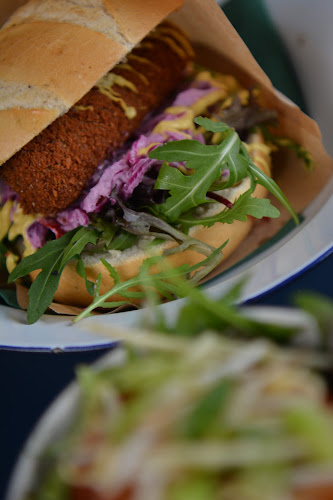 Comentarii opinii despre SUBBAR