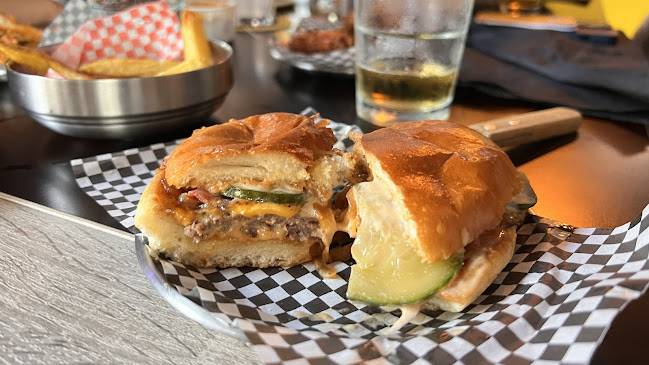 Stratumseind Square, Oude Stadsgracht 28, 5611 DG Eindhoven