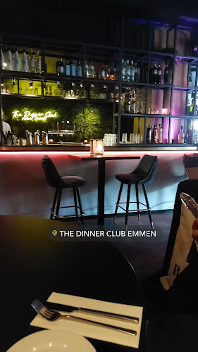 Comentarii opinii despre The Dinner Club