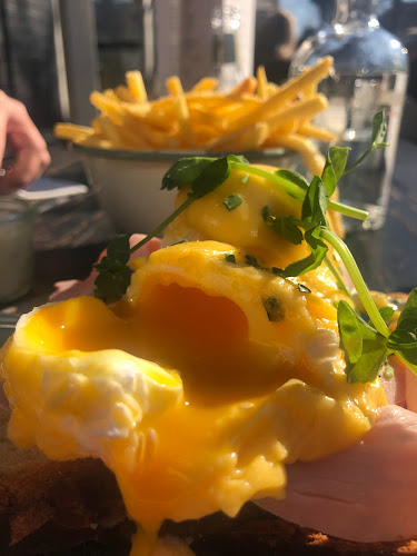 Bar Grill Marathonweg Phone number