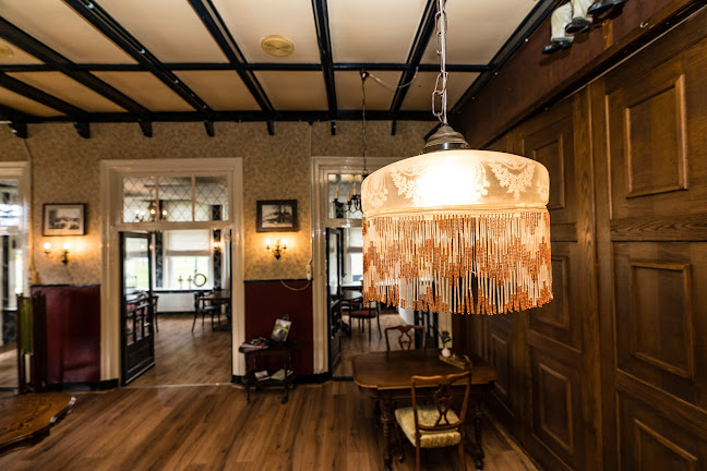 Café biljart en Zalencentrum 'Onder de Linden' - Horeca