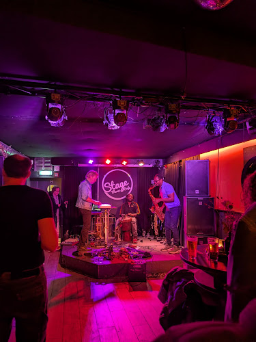 Opinii despre Stage Music Cafe în Eindhoven - Horeca