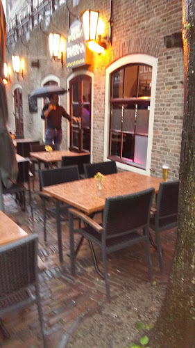 Taverna Phone number