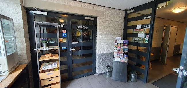 Comentarii opinii despre De Holle Eik; Zalencentrum, Eetcafé