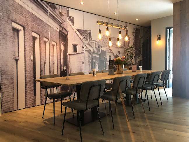 Comentarii opinii despre Kom Aan Tafel!