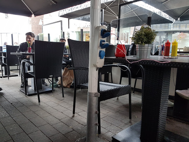 Reviews of Simit Plaza in Tilburg - Horeca