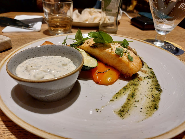 Restaurant De Beren Hoofddorp Phone number