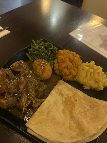 Soenes Roti Bar & Grill